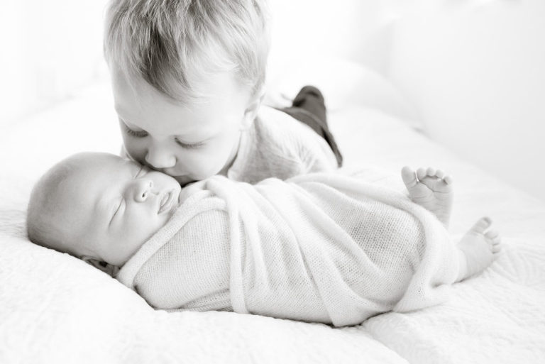 baby and sibling photography